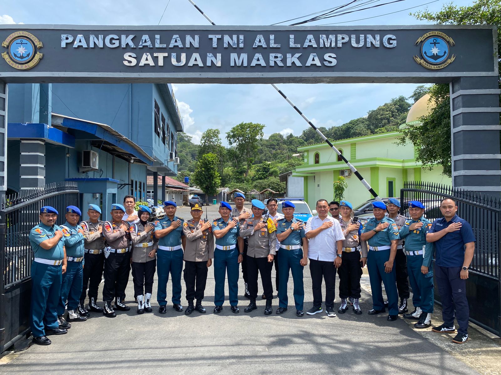 Perkuat Sinergitas, Propam Polresta Bandar Lampung Kunjungi Pomal Lanal Lampung